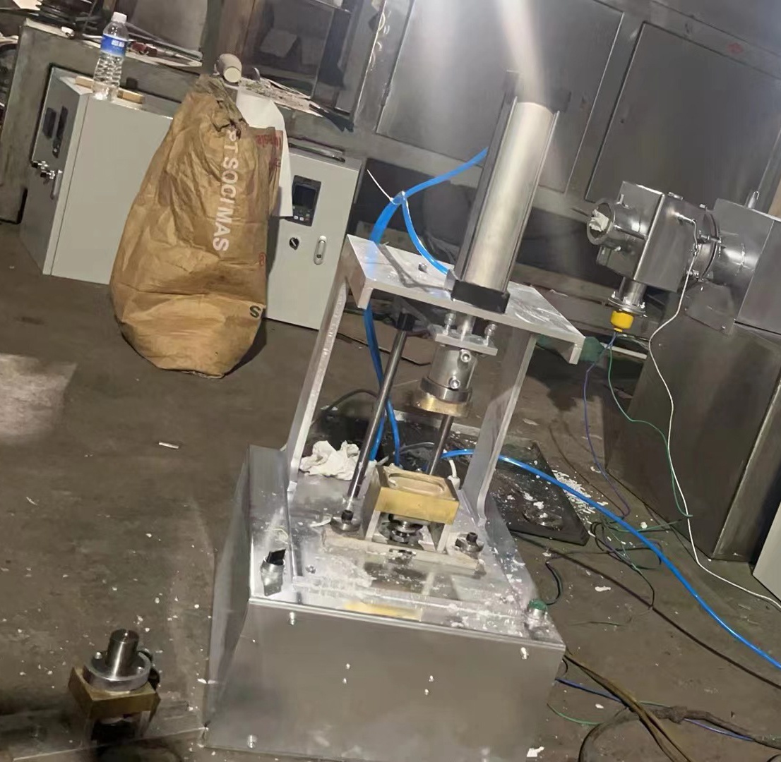 Small Manual Soap Stamping Mak - огляд і ціна Soap Making Machine For Sale